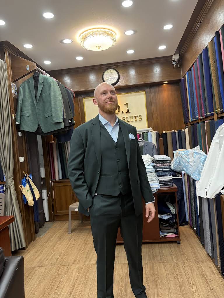 Review by Simon Wichmann